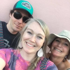 Meet your Posher, Derek